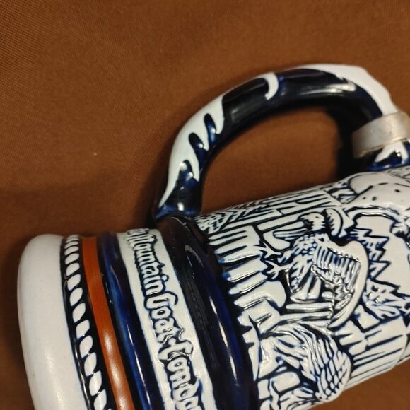 Vintage Avon Beer Stein with lid, 1976 Avon Collectible Beer Stein - Picture 7 of 13